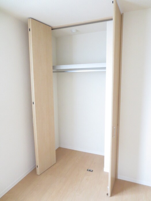 物件内観写真11　(収納)