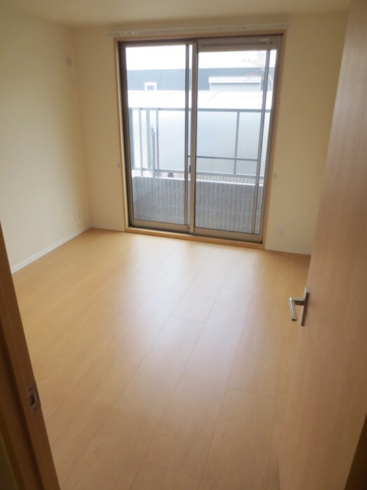 物件内観写真15　(居室)