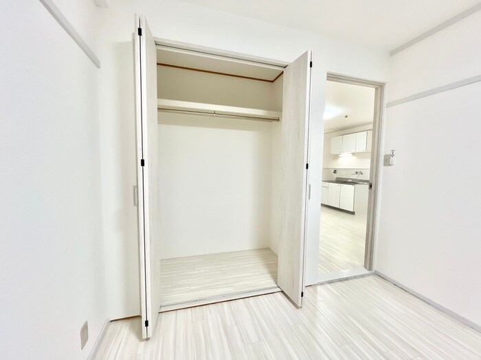 物件内観写真14　(収納)