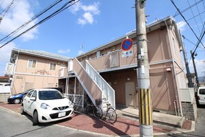 ロッセリ－ナ灰塚外観写真