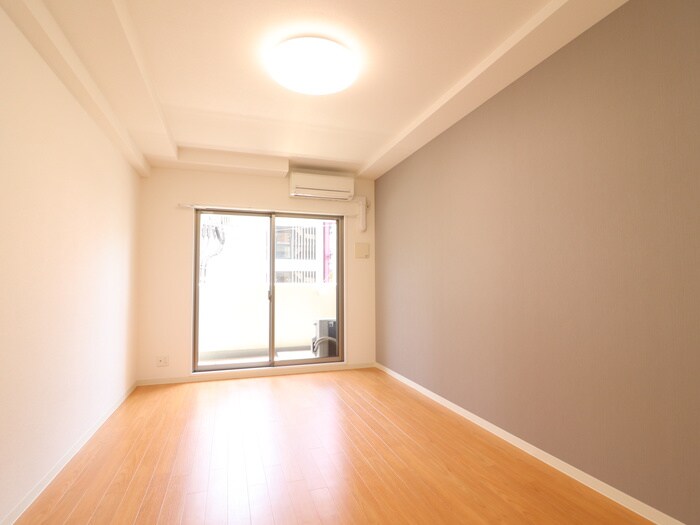 物件内観写真6　(居室)