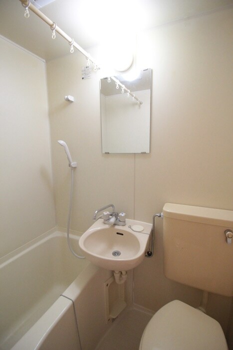 物件内観写真10　(洗面)