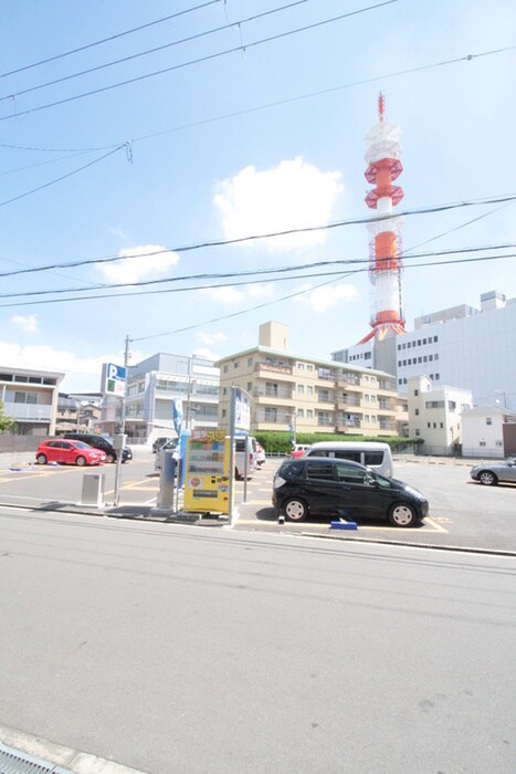 物件内観写真22　(室内からの展望)