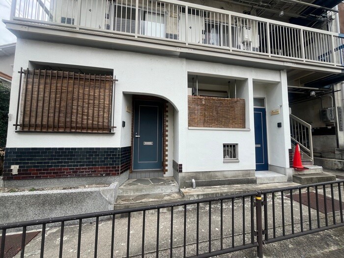 物件外観写真6　(周辺環境)