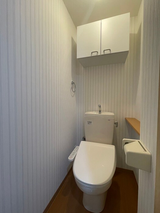 物件内観写真12　(トイレ)