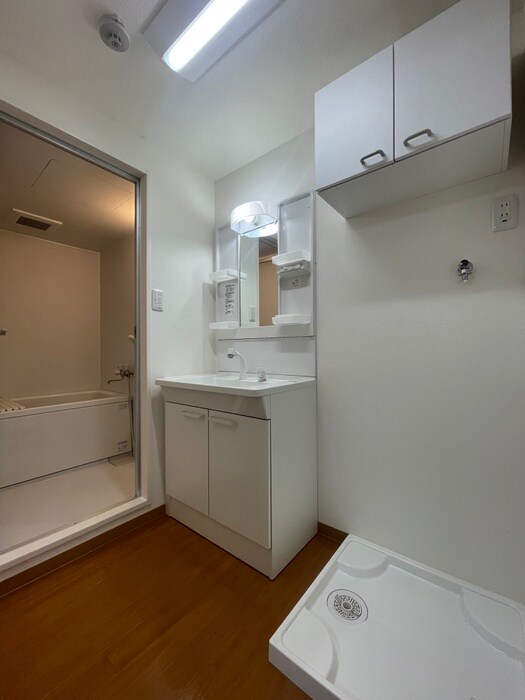 物件内観写真18　(洗面)