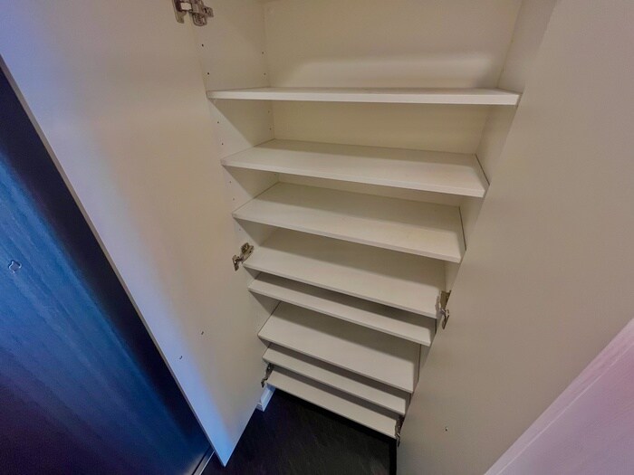 物件内観写真8　(靴箱)