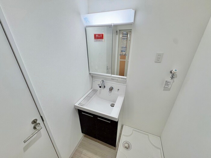 物件内観写真6　(洗面)