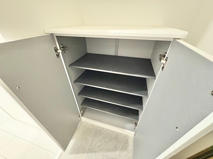 物件内観写真9　(靴箱)