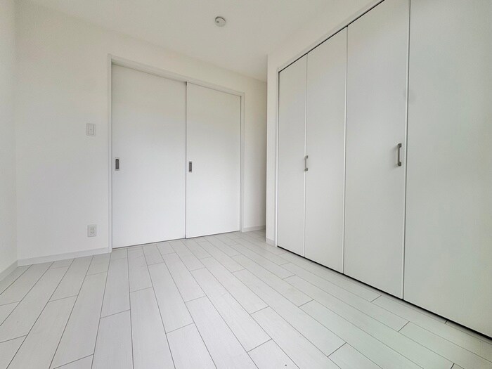 物件内観写真11　(居室)