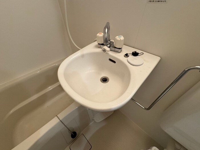 物件内観写真7　(洗面)