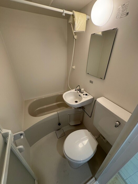 物件内観写真8　(バス／シャワールーム等)