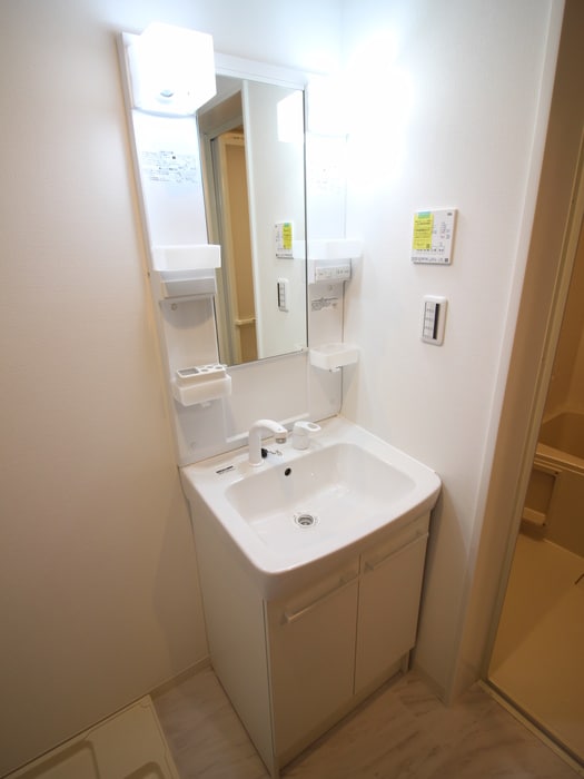 物件内観写真11　(洗面)