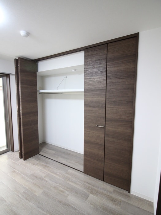 物件内観写真12　(収納)