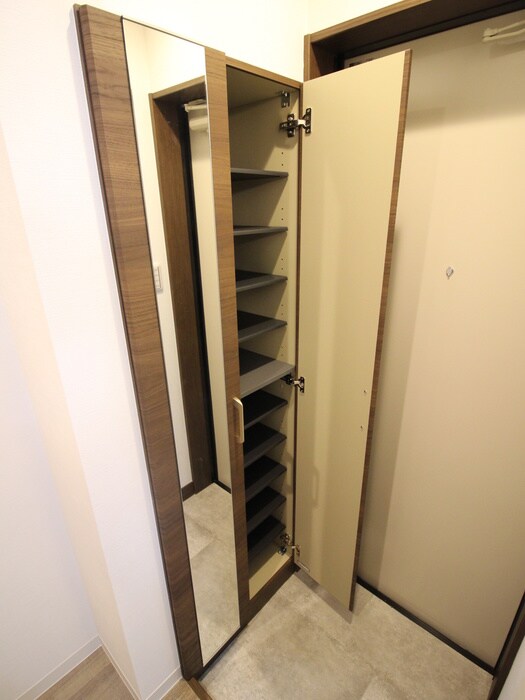 物件内観写真14　(靴箱)