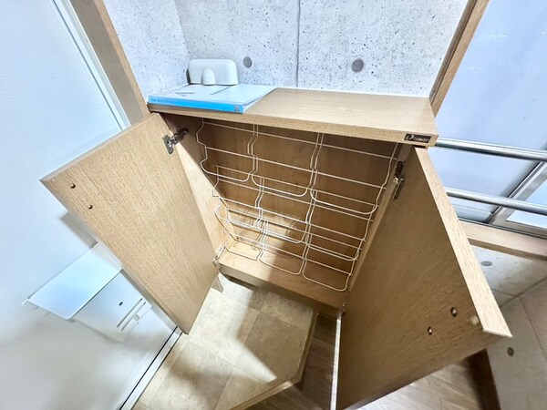靴箱