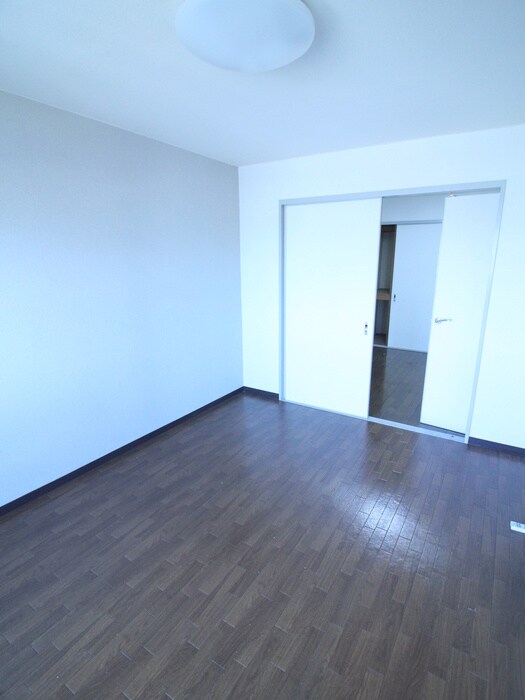 物件内観写真12　(居室)