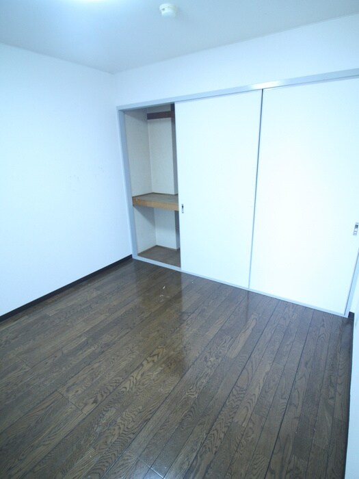 物件内観写真13　(居室)