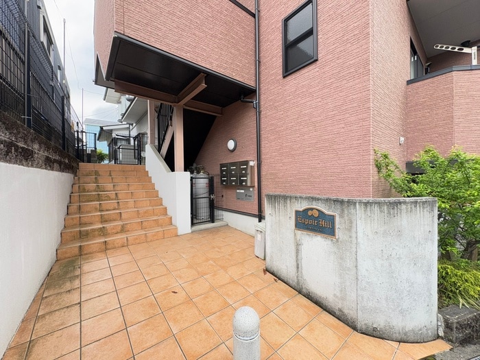 物件外観写真2　(建物設備)