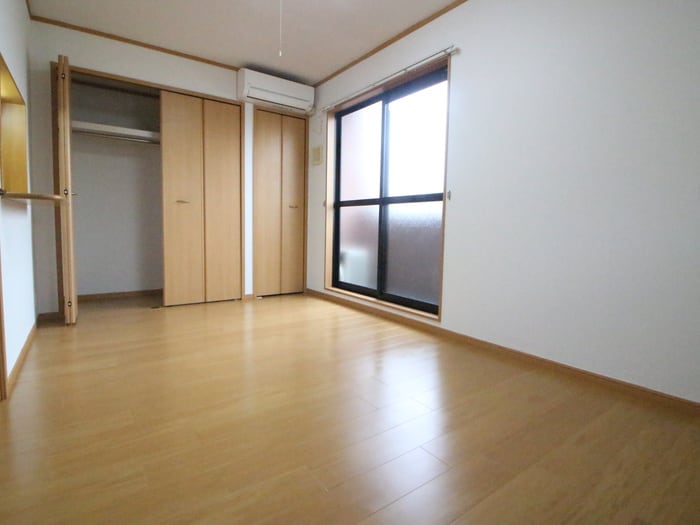 物件内観写真13　(居室)