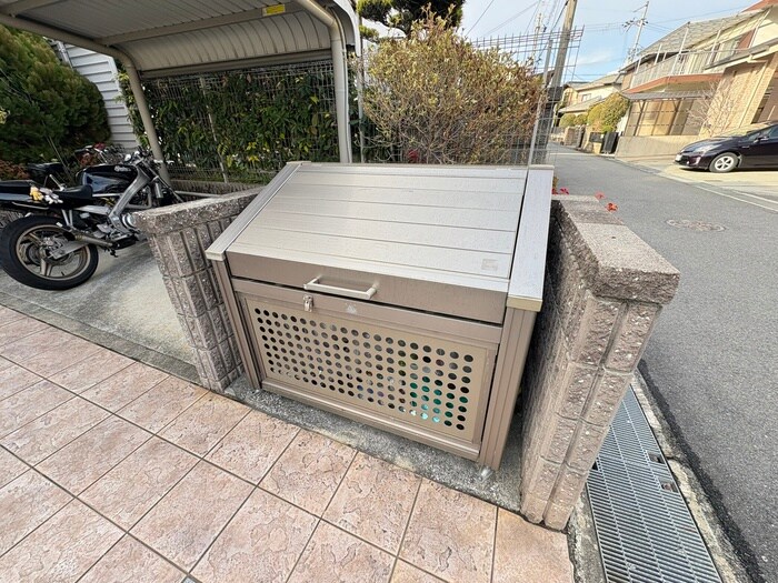 物件外観写真6　(建物設備)