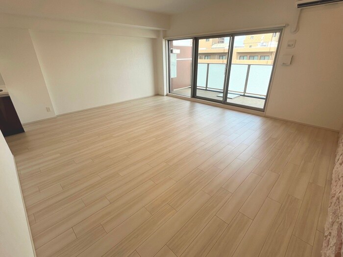 物件内観写真9　(居室)