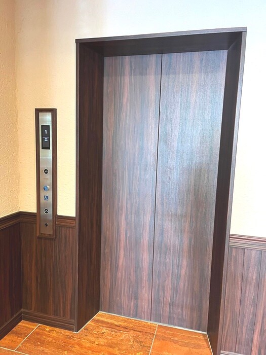 物件外観写真3　(建物設備)