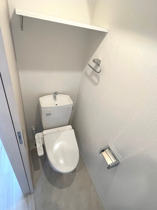 物件内観写真13　(トイレ)