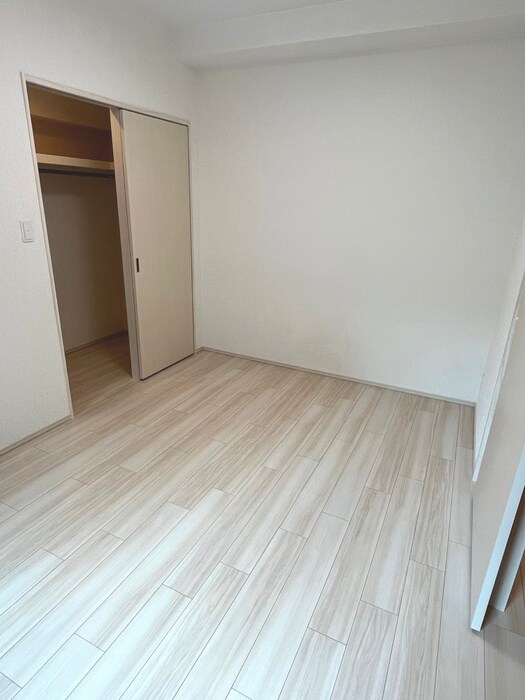 物件内観写真18　(居室)