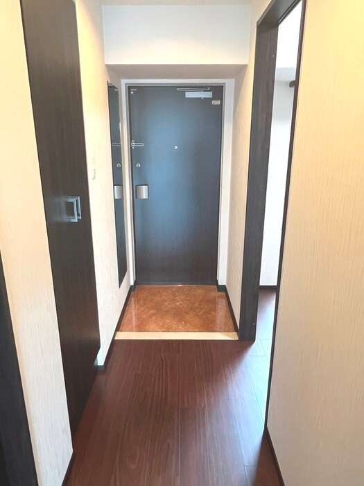 物件内観写真19　(廊下)