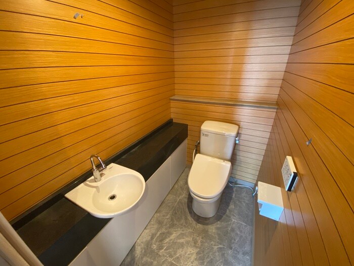 物件内観写真12　(トイレ)