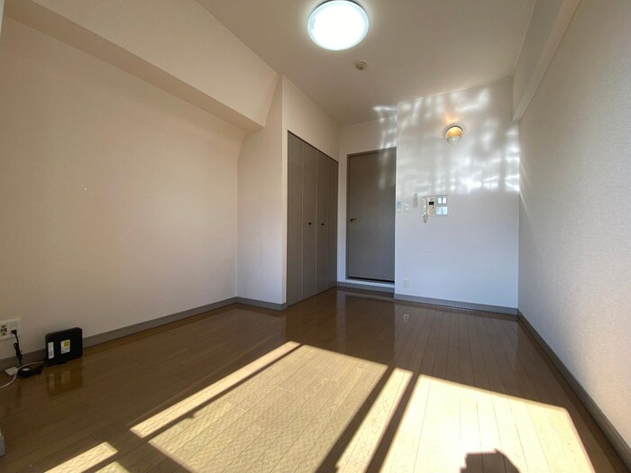 物件内観写真13　(居室)