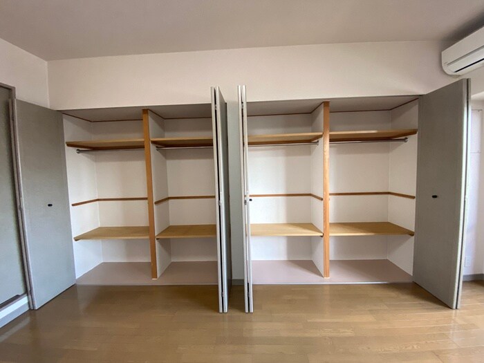 物件内観写真15　(収納)