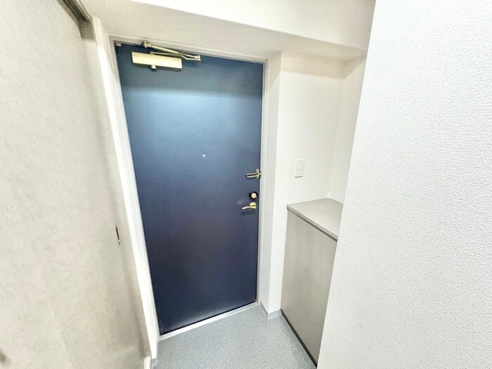 物件内観写真17　(玄関)