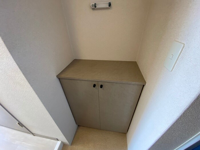 物件内観写真18　(靴箱)
