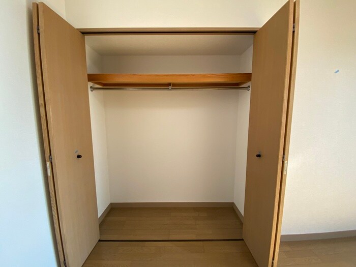 物件内観写真18　(収納)