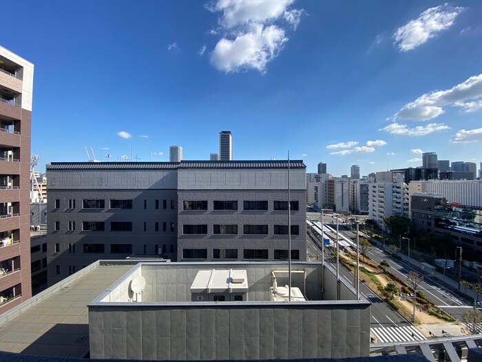 物件内観写真22　(室内からの展望)