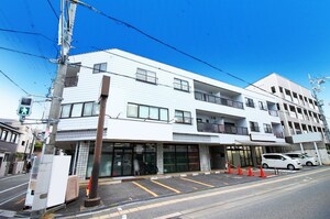 リンデン北桜塚コーポ外観写真
