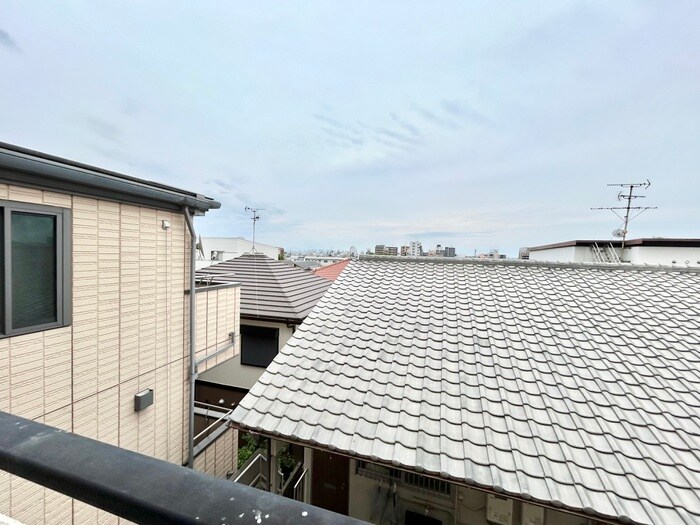 物件内観写真21　(室内からの展望)