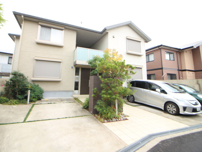 シャーメゾン豊中本町