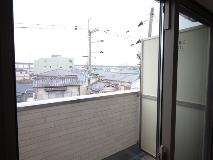 物件内観写真20　(ベランダ・バルコニー)
