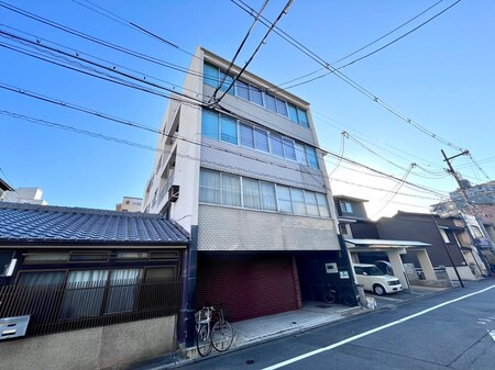 室町マンション外観写真