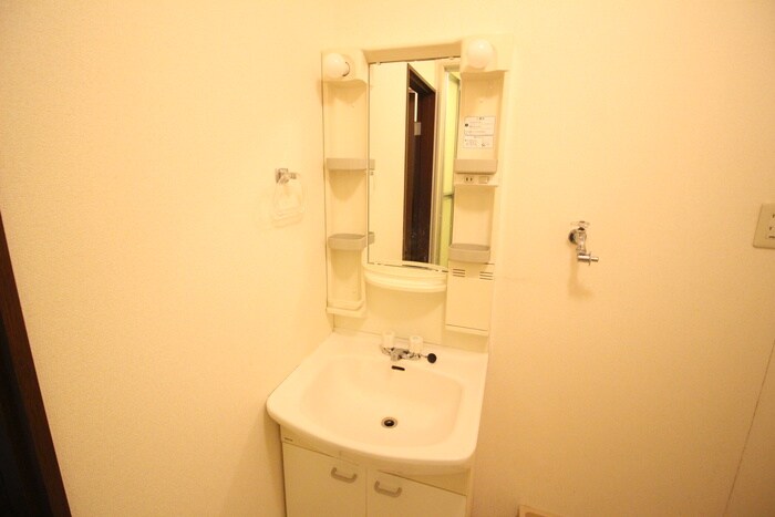 物件内観写真11　(洗面)