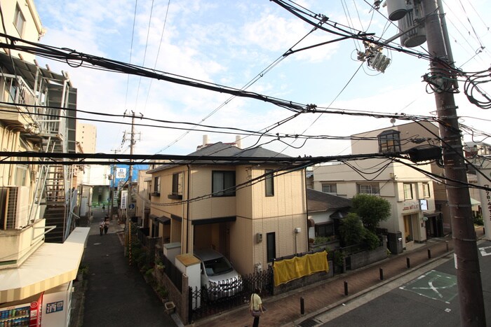 物件内観写真17　(室内からの展望)