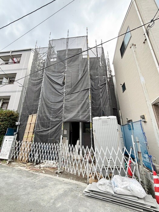 物件外観写真6　(建築中)