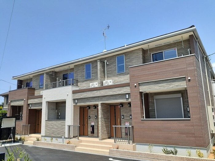 物件外観写真1　(外観写真)