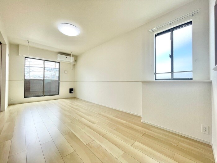 物件内観写真15　(居室)