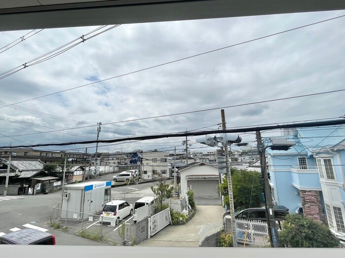 物件内観写真18　(室内からの展望)