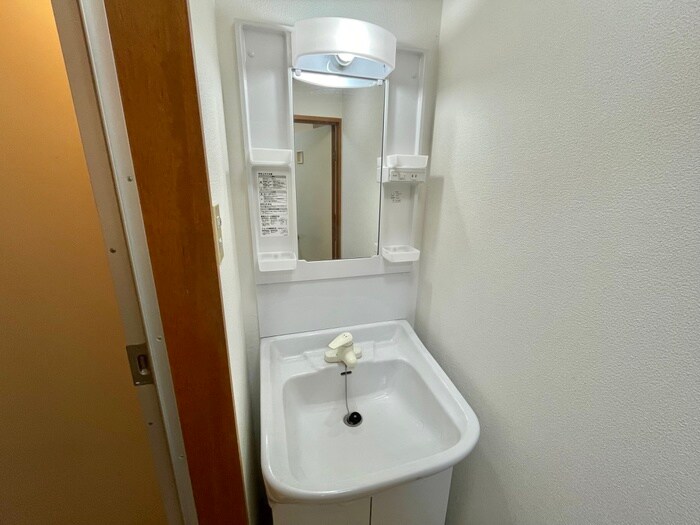 物件内観写真13　(洗面)