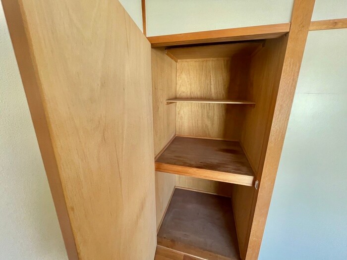 物件内観写真22　(収納)